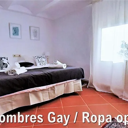 Gasthof La Cigaliere Sitges Gay Only